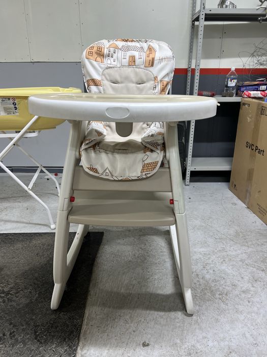 Детский стул и ванна