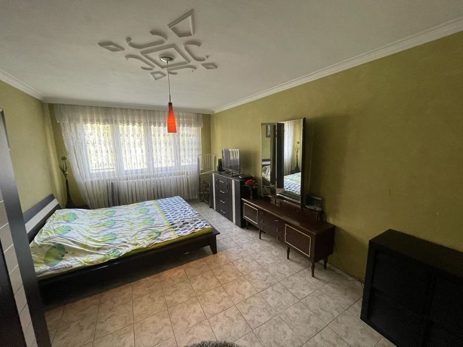 Продава се Тристаен апартамент в София, Надежда 2 - 95 кв.м за 2179 €/кв.м - Снимка #3