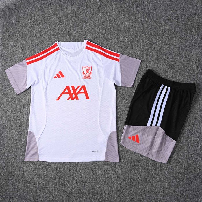 Ливърпул/Liverpool официални тениски 2026/2027
