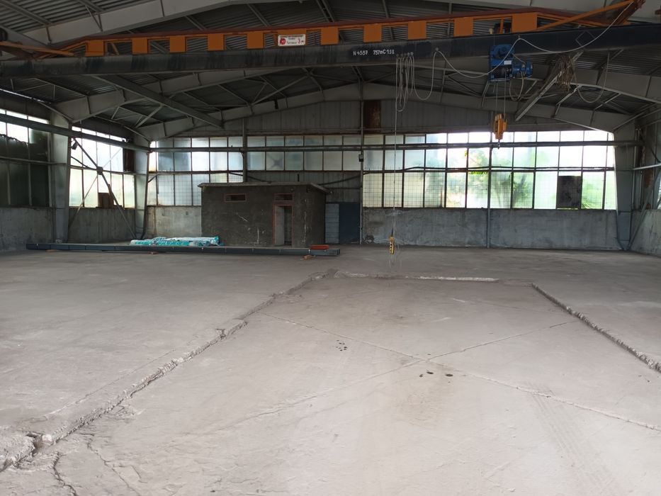 Дава се под наем Склад в София, Военна рампа - 715 кв.м за 2800 € - Снимка #3