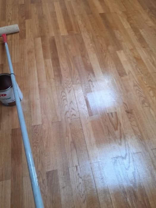 Șlefuirea parchetului mai ieftina decât inlocuiirea