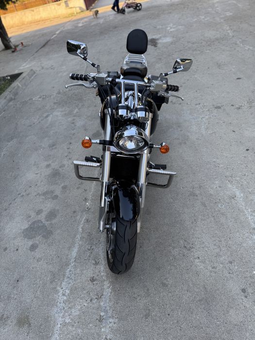 Vand motocicleta Suzuki Marauder VZR 1600