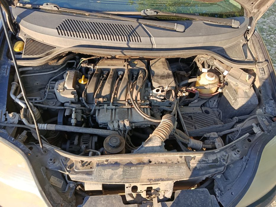 Renault scenic 1.6i  бензин 16в на Части