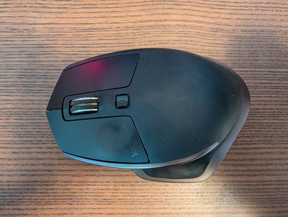Професионална Мишка Logitech MX Master в много добро състояние