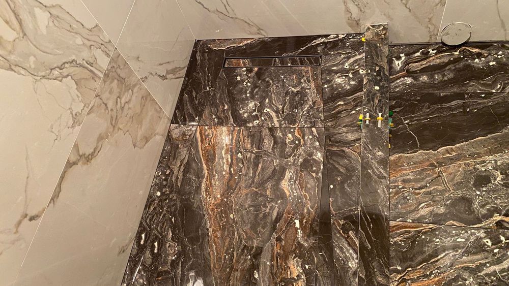 Кафельщик плиточник