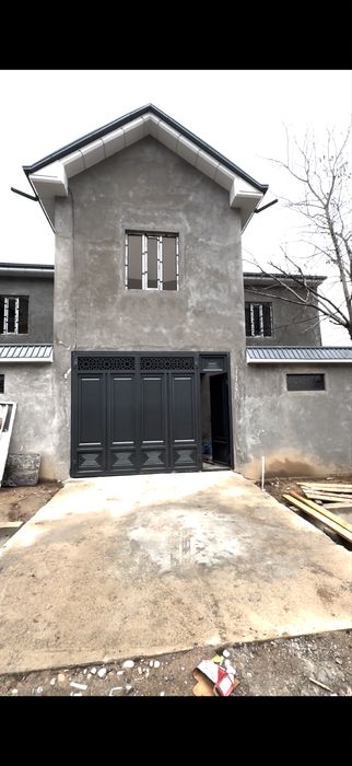 Уй сотилади 115.000$