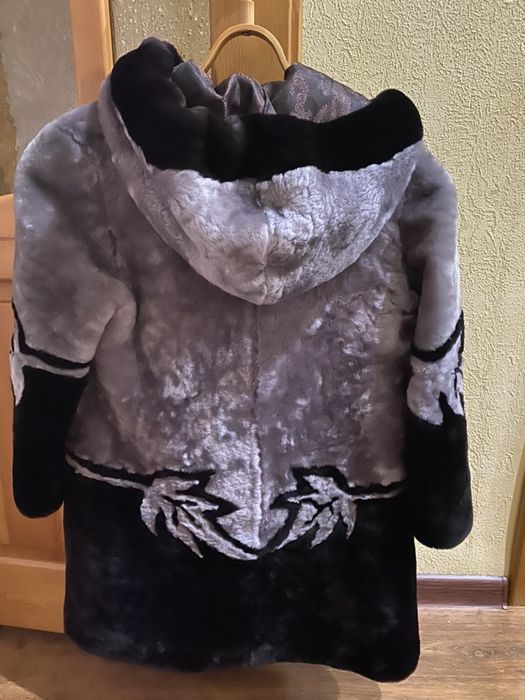 Шуба на девочку 7-8 лет