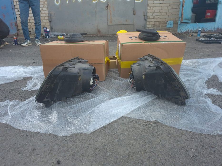 Продам билед фары на ауди 100 с4