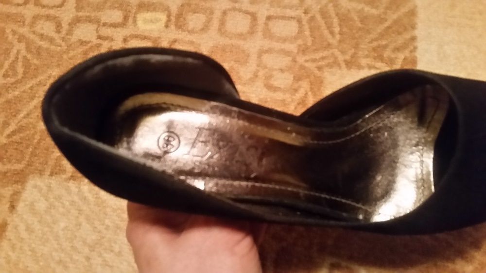 pantofi platforma, negri din piele intoarsa