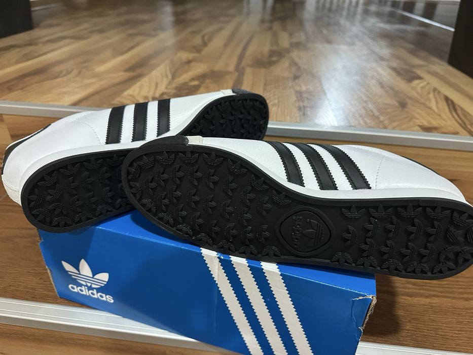 Adidas Samoa номер 43 1/3