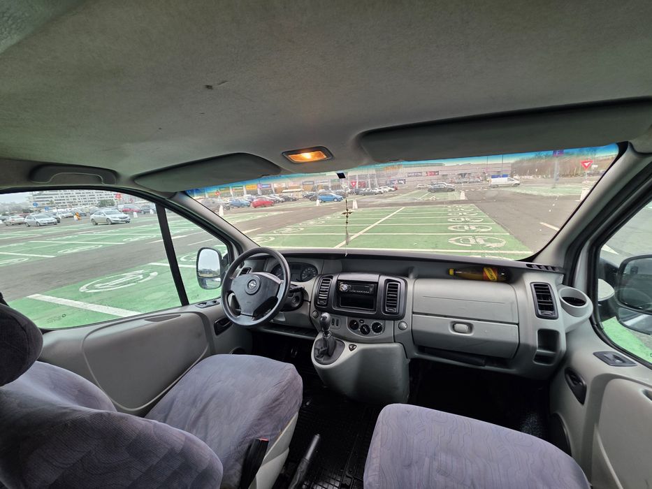Opel Vivaro / Traffic 2.5 CDTI / 8 Locuri / 2007