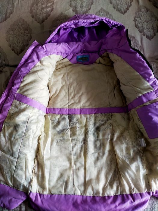 Продам куртки зимние и демисезонные