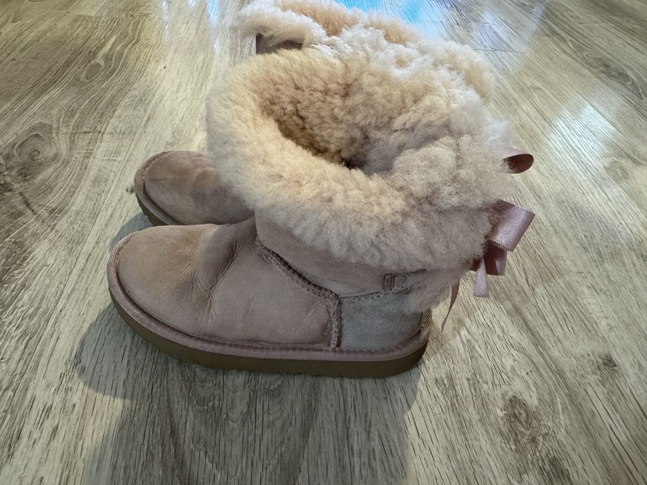 Оригинални детски ботуши UGG