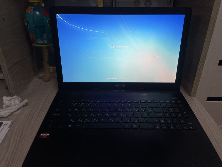 Ноутбук asus x501u