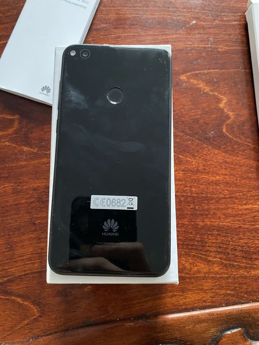 Телефон HUAWEI P8 lite 2017