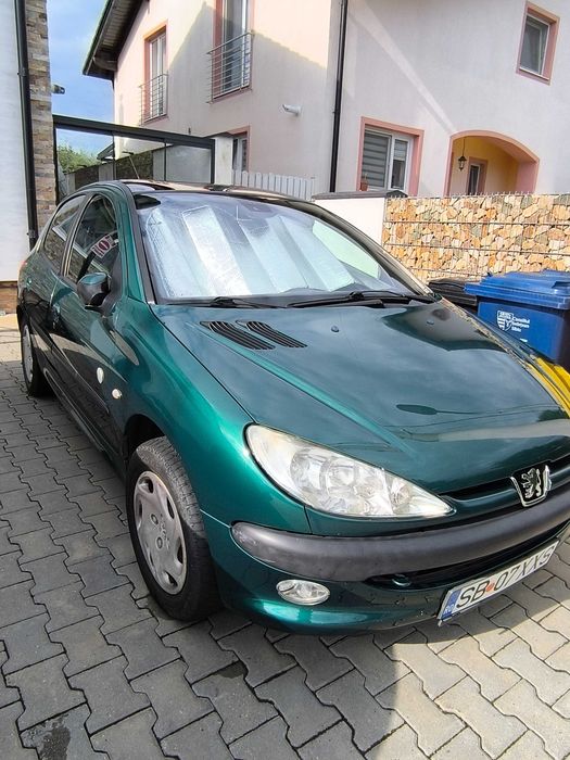 Vând Peugeot 206