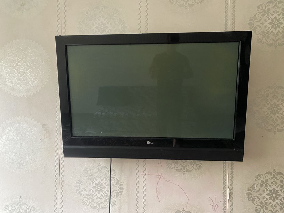 Теливизор LG. Отличном состоения