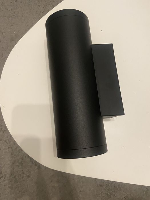 Aplica Led RGB exterior Philips Hue 8W