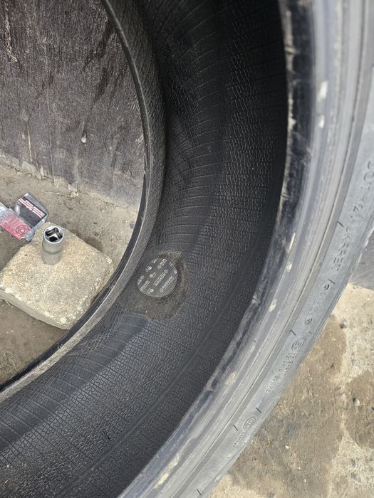Шины 215.60.р17. 5 штука.