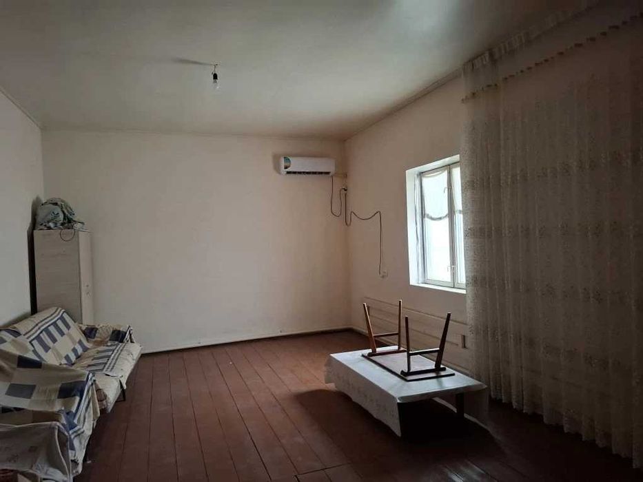 Продается в Геофизике участок 8 соток