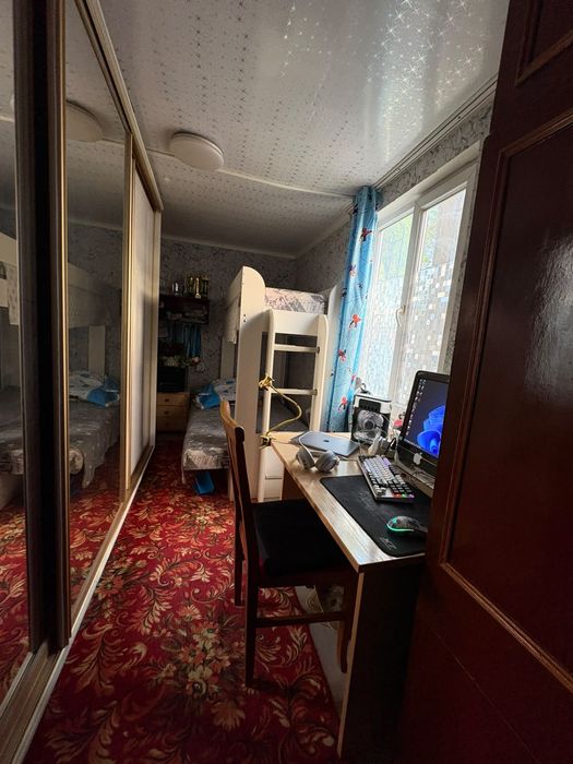 Продам квартиру  36 кв метров