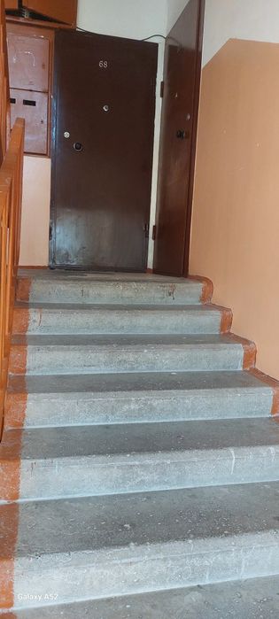 Продаёться 3-х комнатная квартира в Киргили на 3 этаже