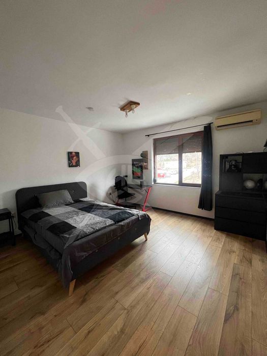 Продава се Тристаен апартамент в Варна, Възраждане 4 - 133 кв.м за 1627 €/кв.м - Снимка #3