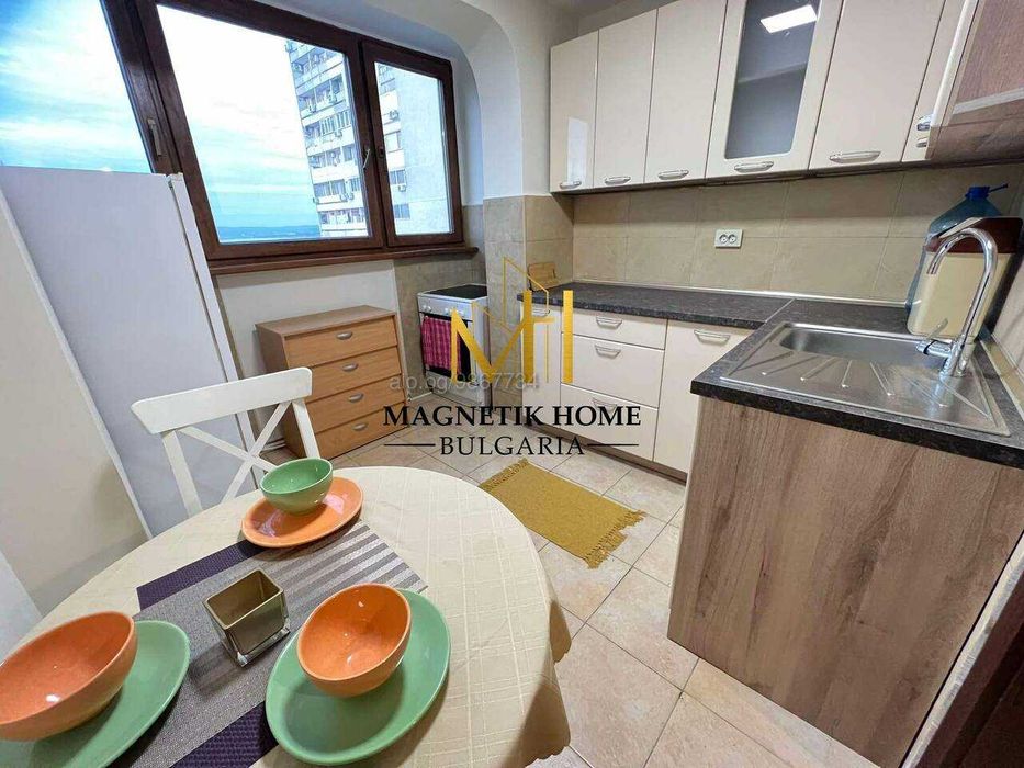 Дава се под наем Двустаен апартамент в Бургас, Лазур - 72 кв.м за 433.5 € - Снимка #4