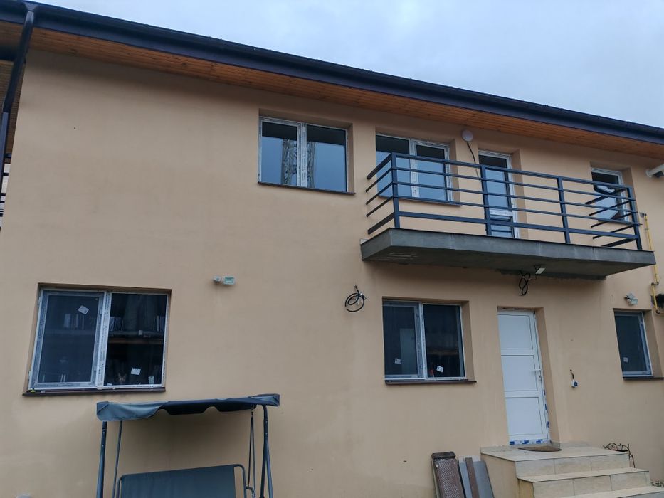 Apartament 1 cameră la curte 70 mp cu terasă și balcon propietar