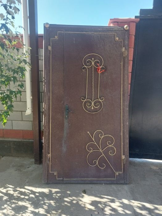 Темир есик сатылады