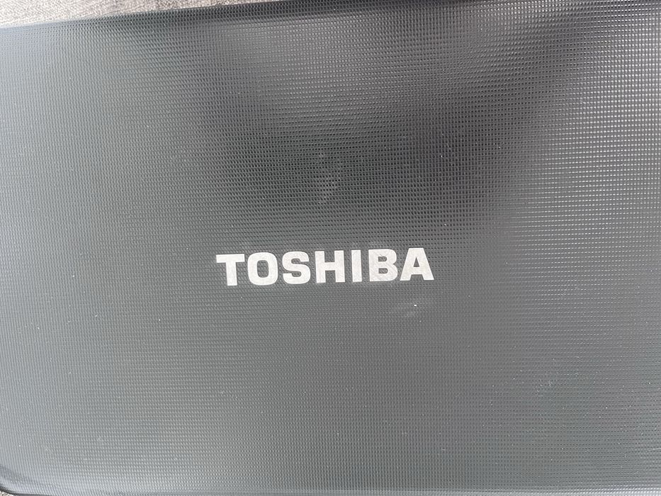 Продам ноутбук Toshiba