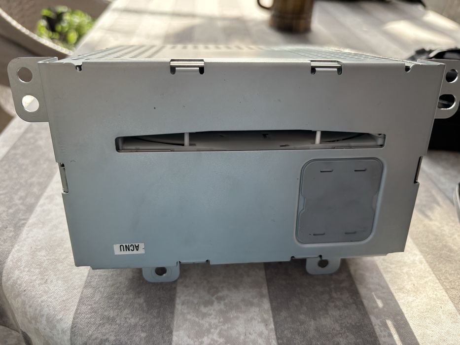 Чест от радио за опел мока