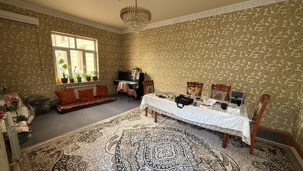 Olmazor tumani taraqqiyot mahallasida 2 sotx hovli sotiladi 147 000$