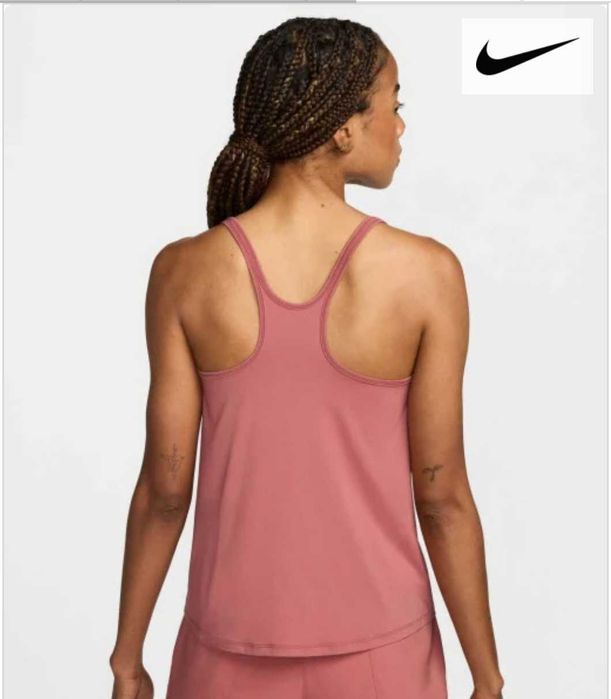 Нов Топ Nike размер М