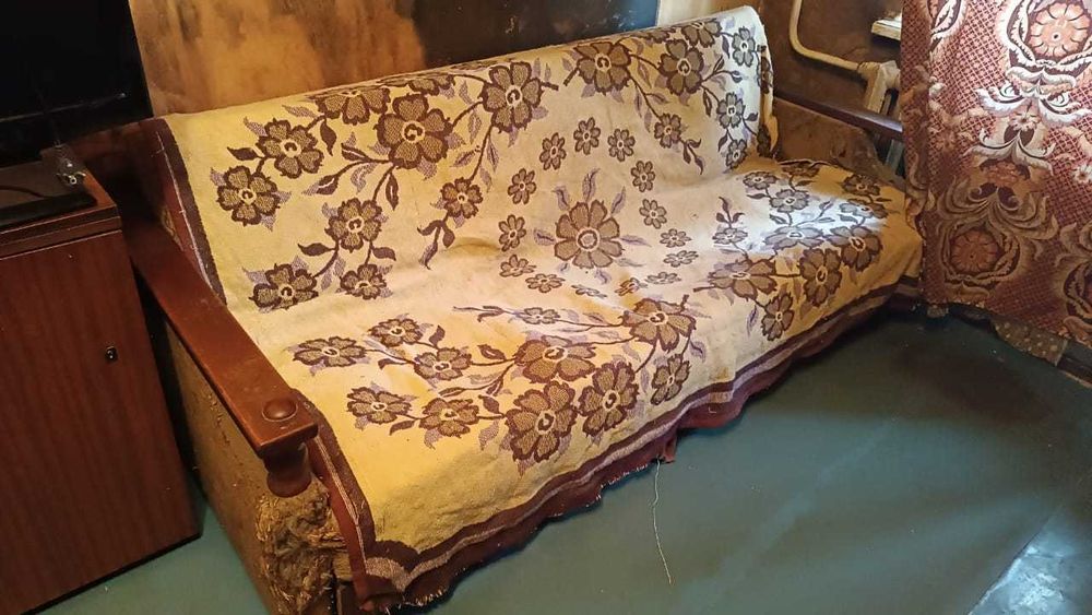 Продаю раскладной диван