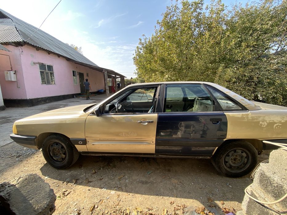 продам Ауди 100