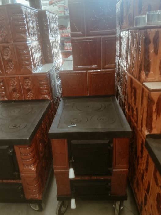 Sobe de teracotă pe roti cu plita sau fara