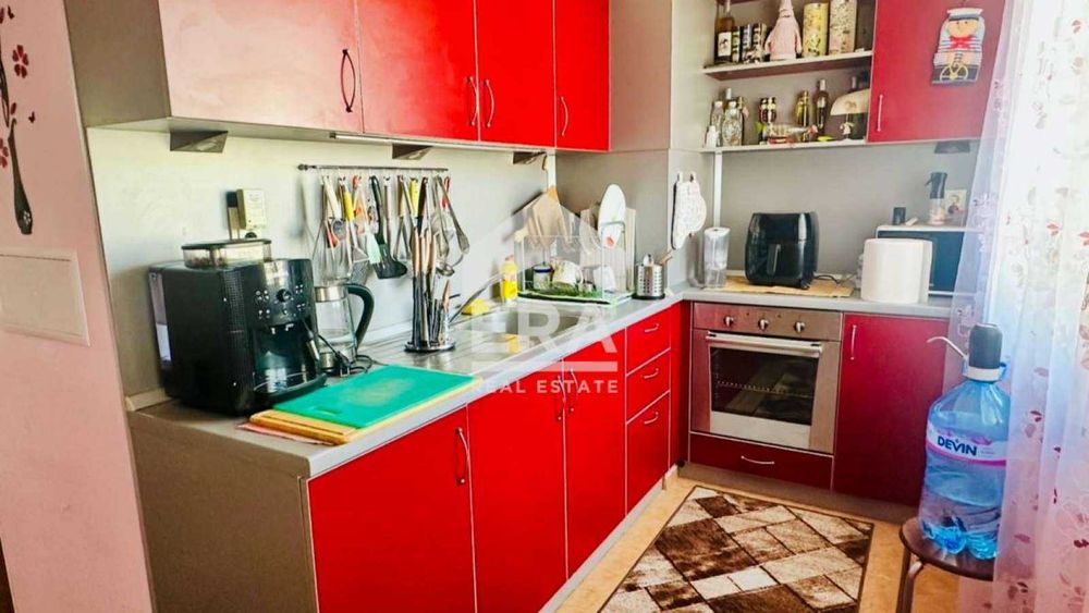 Продава се Четиристаен апартамент в Варна, Център - 102 кв.м за 1960 €/кв.м - Снимка #9