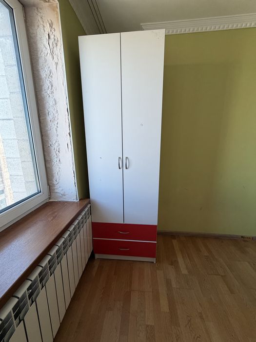 Детский гарнитур и шкаф