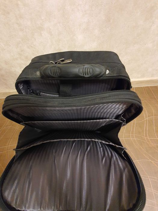 Сумка для ноутбука дорожная