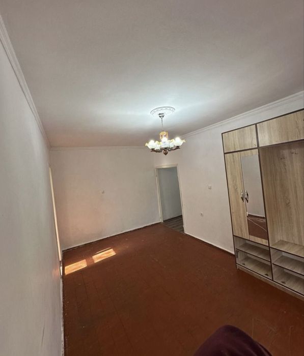 Код 821 Продается 1/3/5 ком квартира куйлюк массив 5