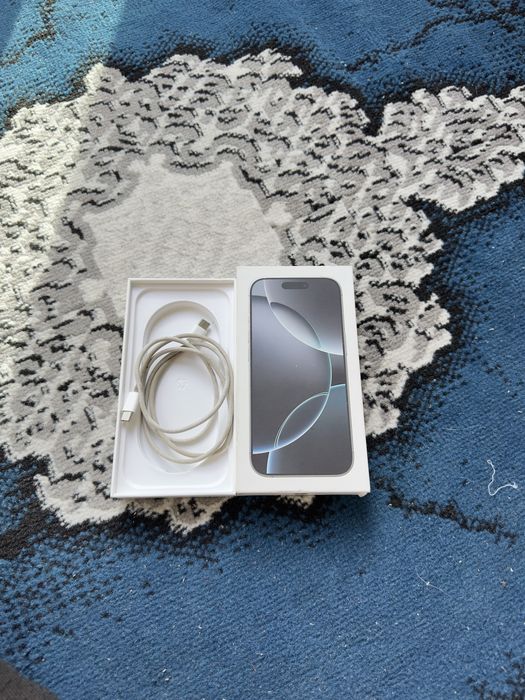 Srochni iPhone 16 pro 512 xotira 90%  ideal karopka full