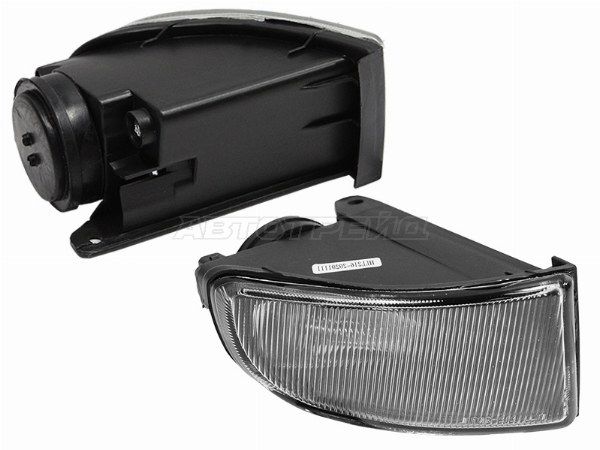 Фара противотуманная Toyota Avensis