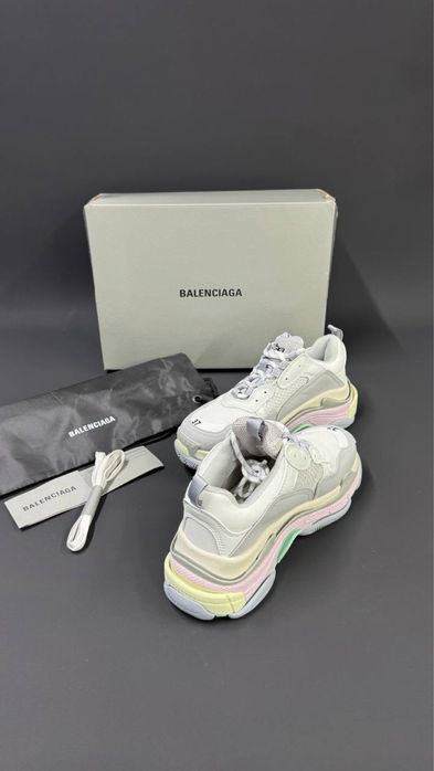 Adidasi Balenciaga Triple S Fullbox Dama 36-40
