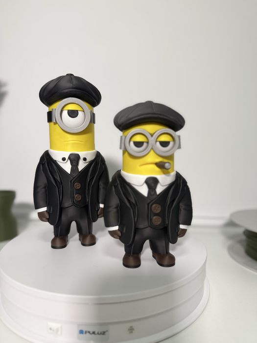 Minions peaky blinder figurine