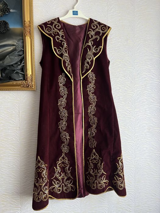 Кажекей и платья