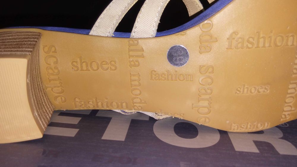 Босоножки 39 разм  и туфли 40 разм