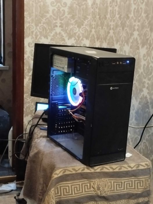 Core i5 - 8400 \\ GEN-8 \\ 6-ЯДЕР\\ H-310\\ 8 GB\\ 2000 GB\\ HD630-4GB