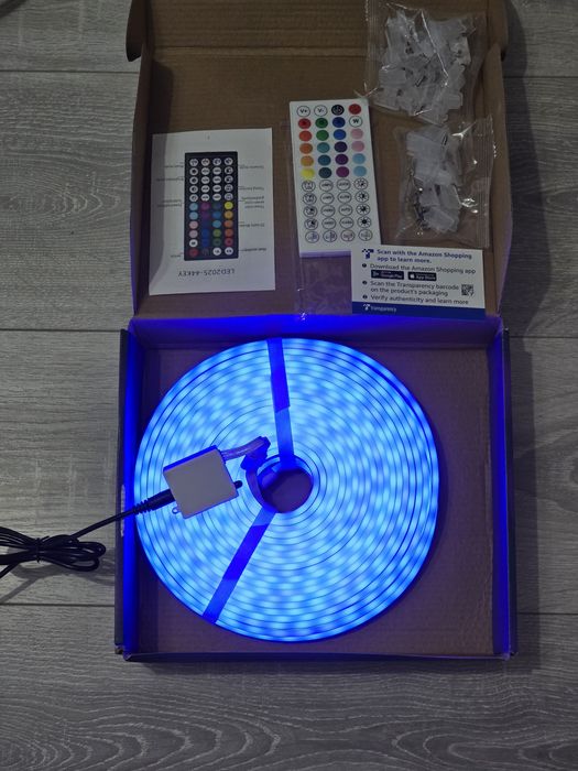 Bandă LED Neon RGB Bvokon 15m – Control prin aplicație și telecomandă
