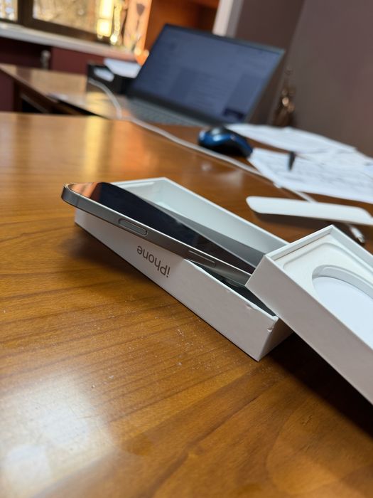 Iphone 16 PRO de 512gb